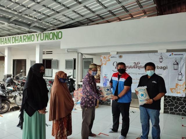 bakti sosial, pwi banyumas, pertamina ru iv cilacap, serayunews, serayu news, berita terkini, berita hari ini