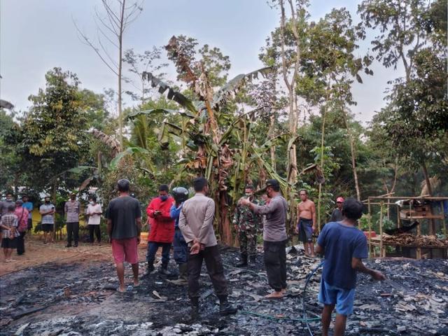 kebakaran di Desa Pasinggangan Kecamatan Banyumas, kebakaran banyumas, peristiwa banyumas, serayunews, serayu news, berita terkini, berita hari ini