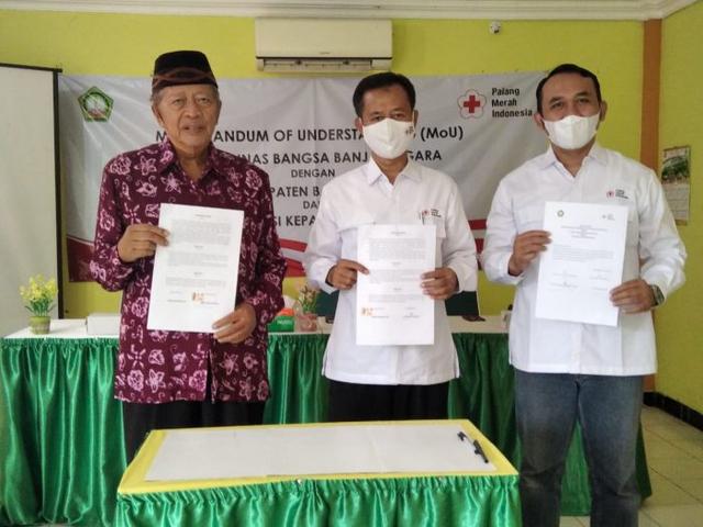 stimik tunas bangsa banjarnegara, mou stimik tunas bangsa banjarnegara dan pmi banjarnegara, serayunews, serayu news, berita terkini, berita hari ini