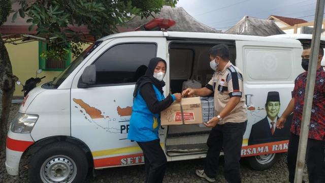 lockdown desa brecek purbalingga, dpc gerindra purbalingga, serayunews, serayu news, berita terkini, berita hari ini