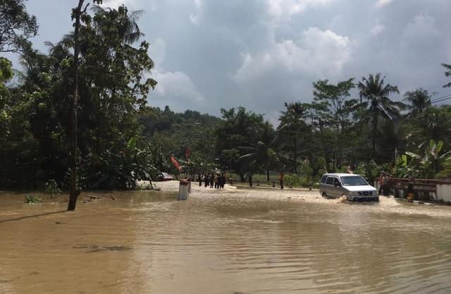banjir jeruklegi, efek banjir jeruklegi, serayunews, serayu news, berita terkini, berita hari ini, cilacap, ekonomi warga pasca banjir jeruklegi