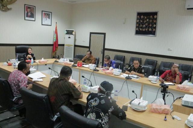 rapat perisapan bulan pancasila