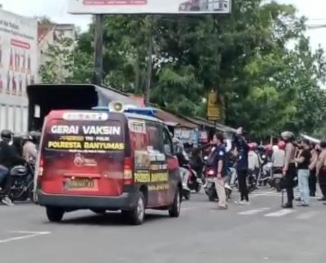 pembubaran futsal SMK Telkom Purwokerto
