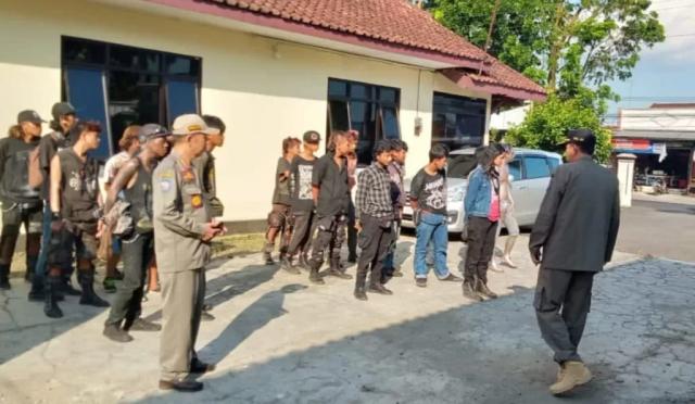 Anak Punk di Purbalingga