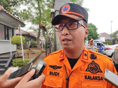 krisis air bersih