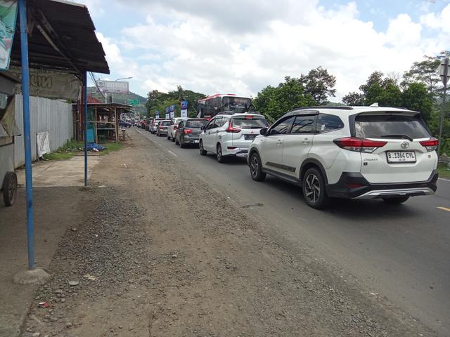 Simpang Patikraja